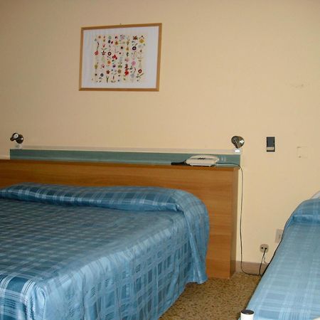 Hotel Garden Tirrenia Zewnętrze zdjęcie