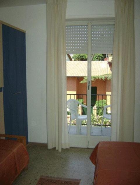 Hotel Garden Tirrenia Zewnętrze zdjęcie